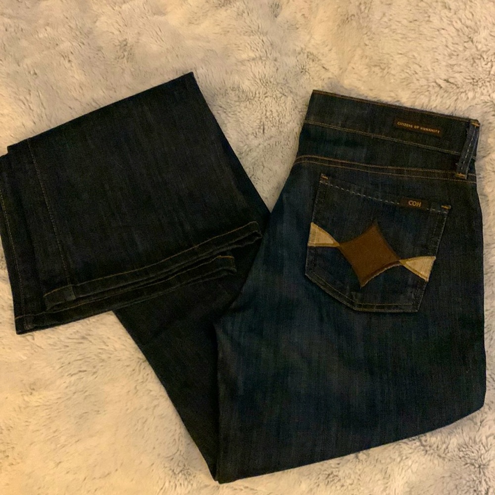 Citizens of Humanity Boot Cut Jeans w/ pocket detail. Super Cute!